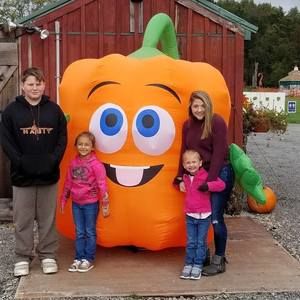 Meet your Posher, Heidi